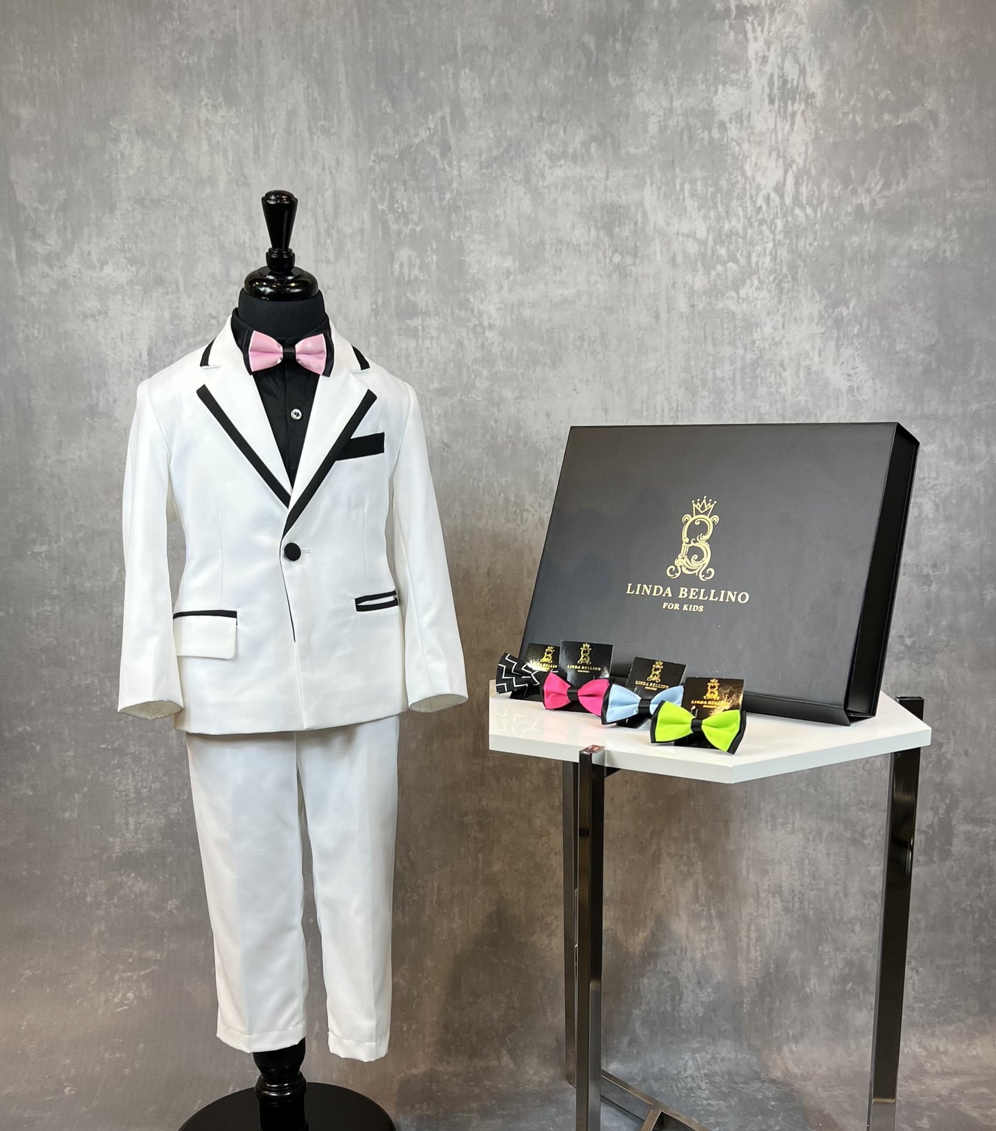 LB Montana Tuxedo- White