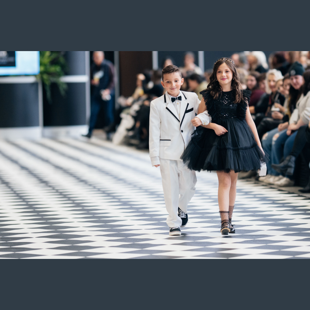 LB Montana Tuxedo- White