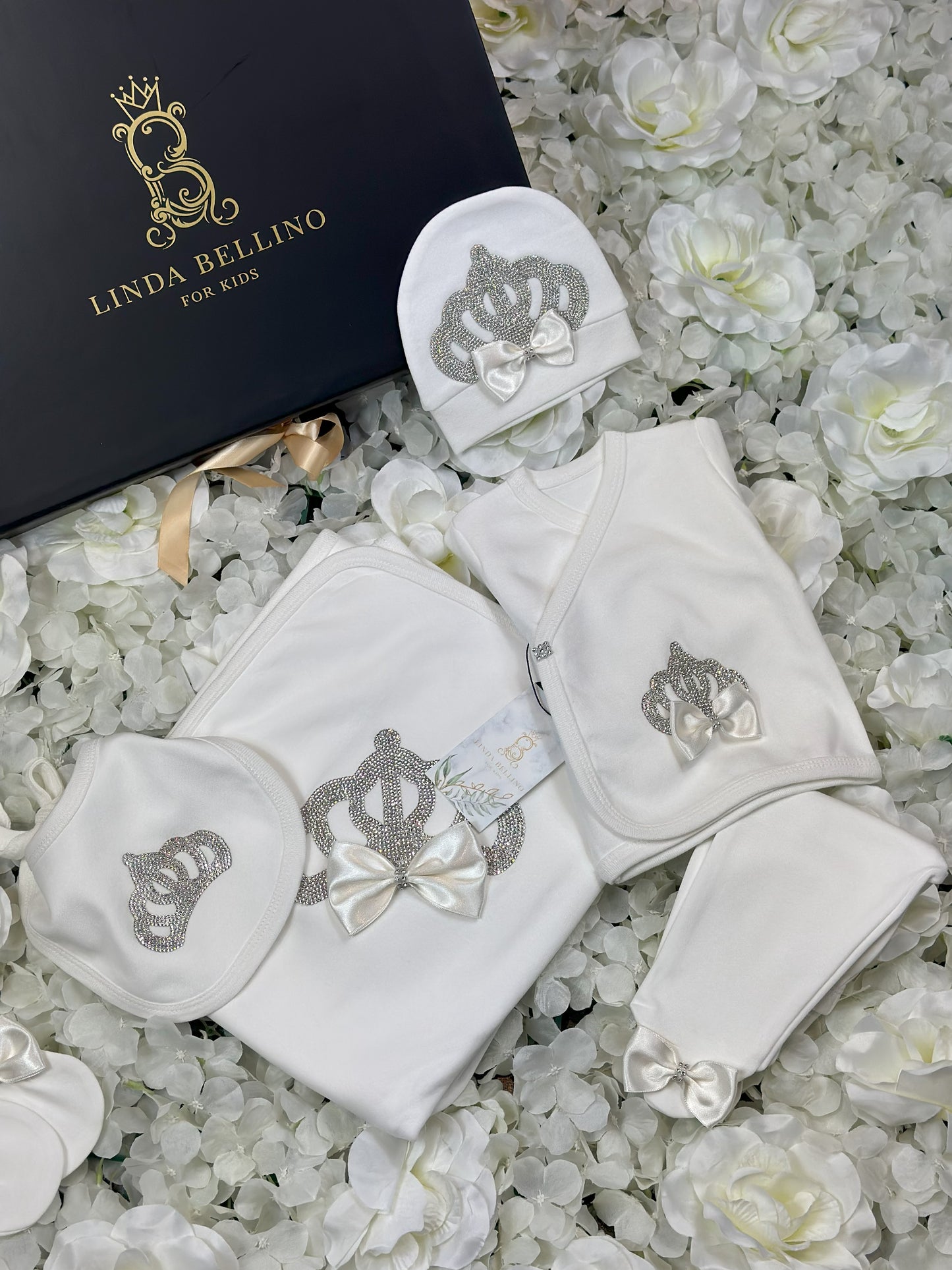 LB Lux Baby Gift Set | White | 9 Piece Set